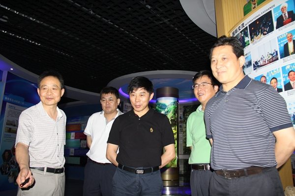 杭州亞運(yùn)會(huì)官方靈芝產(chǎn)品供應(yīng)商|杭州亞運(yùn)會(huì)官方供應(yīng)商|中國(guó)靈芝十大品牌|仙客來(lái)靈芝|仙客來(lái)靈芝破壁孢子粉|仙客來(lái)孢子油|仙客來(lái)靈芝飲片|仙客來(lái)破壁孢子粉|靈芝孢子油|孢子粉|靈芝破壁孢子粉|靈芝|中華老字號(hào)