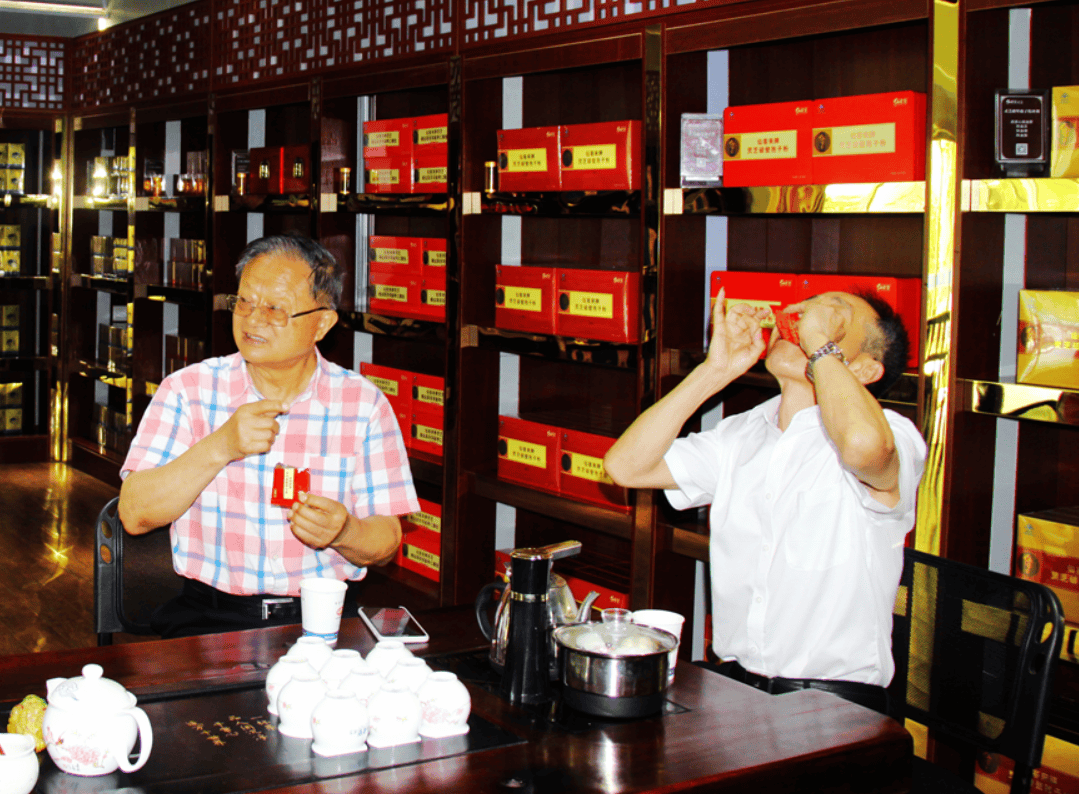 中國(guó)靈芝十大品牌|仙客來(lái)靈芝|仙客來(lái)靈芝破壁孢子粉|仙客來(lái)孢子油|仙客來(lái)靈芝飲片|仙客來(lái)破壁孢子粉|仙客來(lái)靈芝中藥飲片|馳名商標(biāo)|m.whsy100.cn|